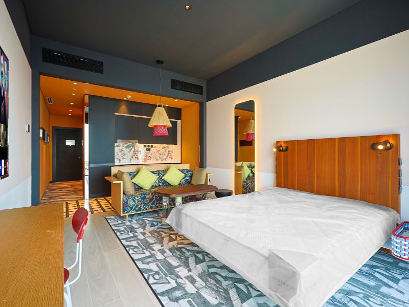 Prime Location | Furnished | Ready to Move 2
