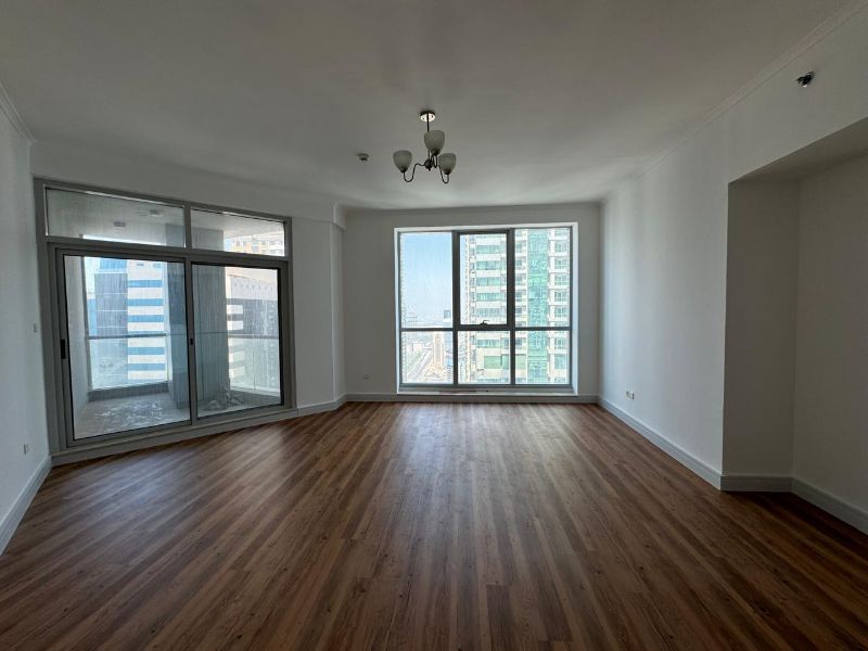 Spacious 2BR | Renovated | High Floor 2
