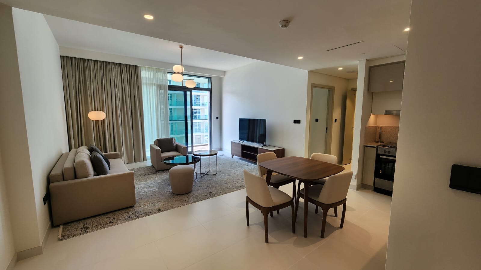 Modern Apartment | Fully Furnished | Ready to Move 2