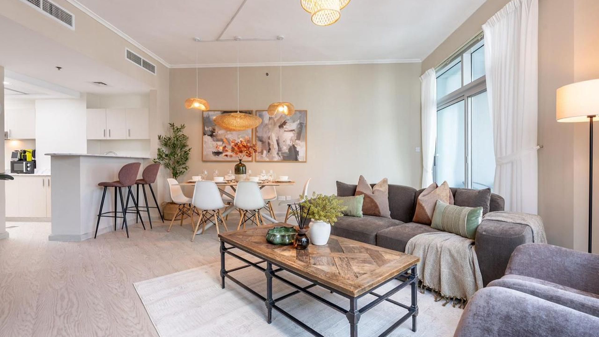 Fully Upgraded | Furnished | Extra Storage 3