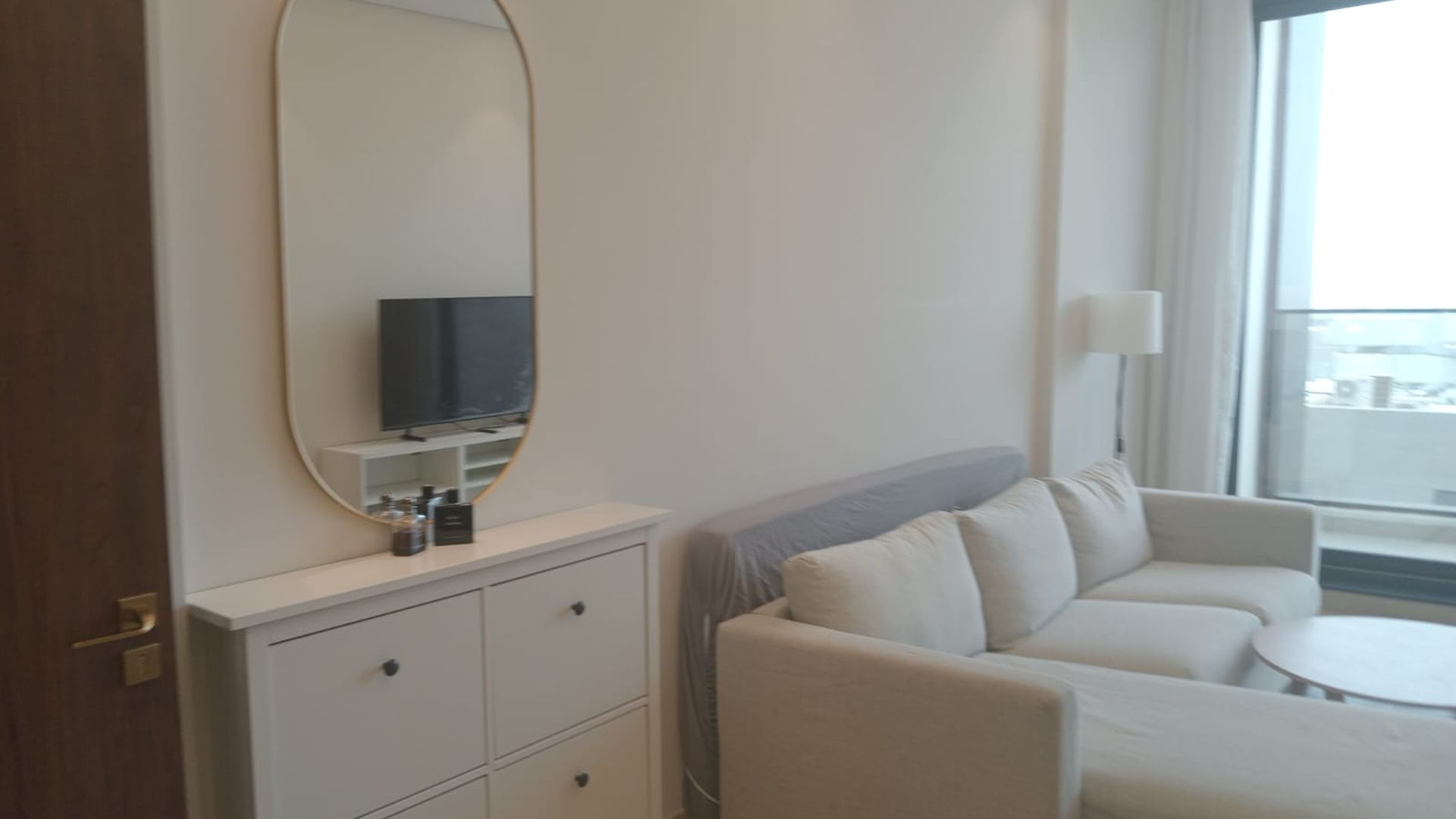 Fully Furnished | Near Silicon Oasis Mall | Vacant 3