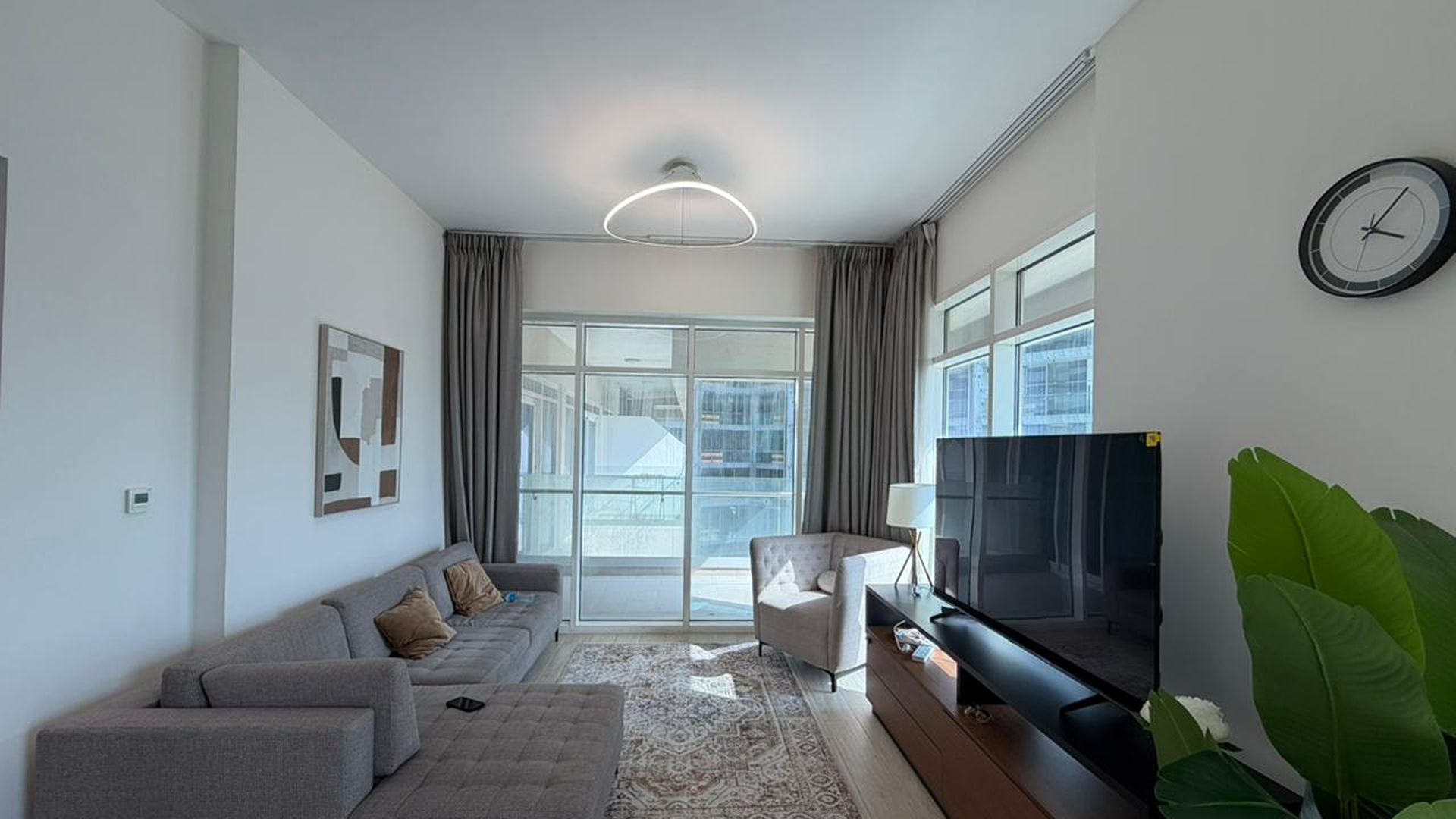 Fully Furnished | Vacant Now | Large Layout 2