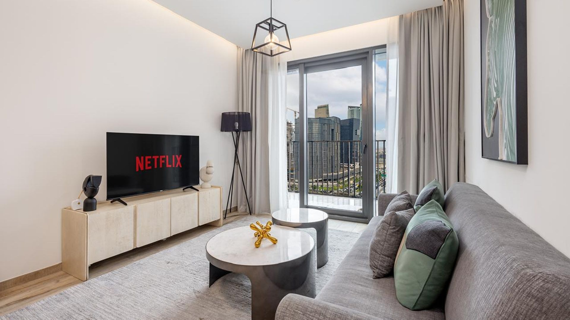 LUXURY FURNISHED | HIGH FLOOR | SZR VIEW