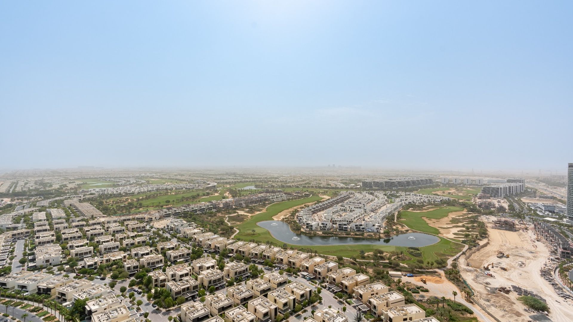 Exclusive | Vacant Now | Full Golf Course View 2