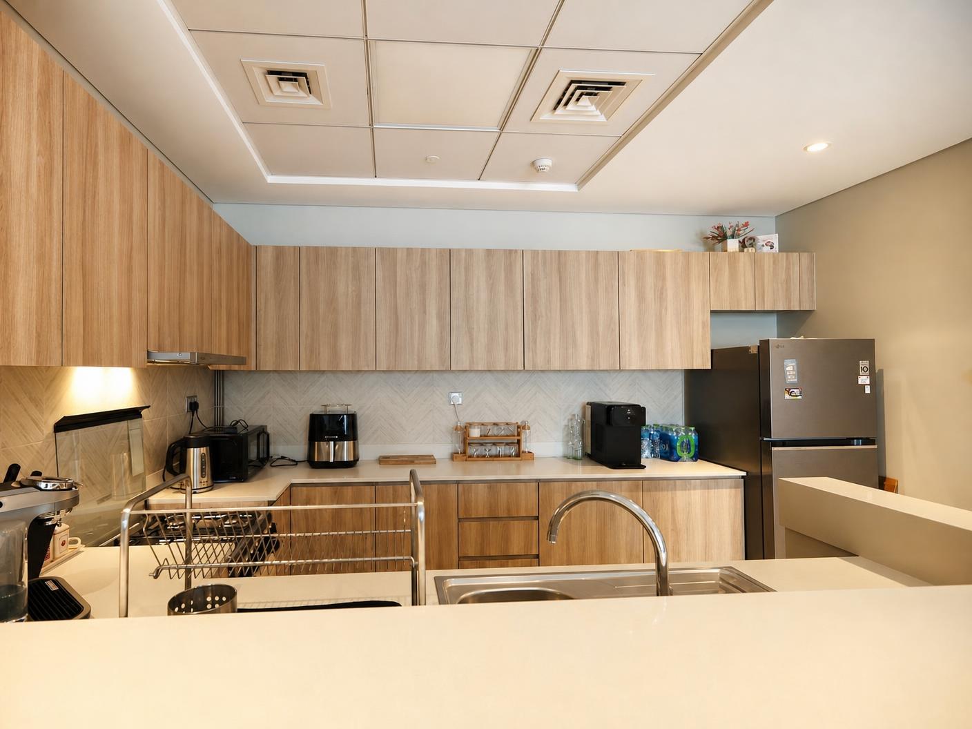 Vacant | Downtown Skyline | 1BR | Dubai Hills Estate 3