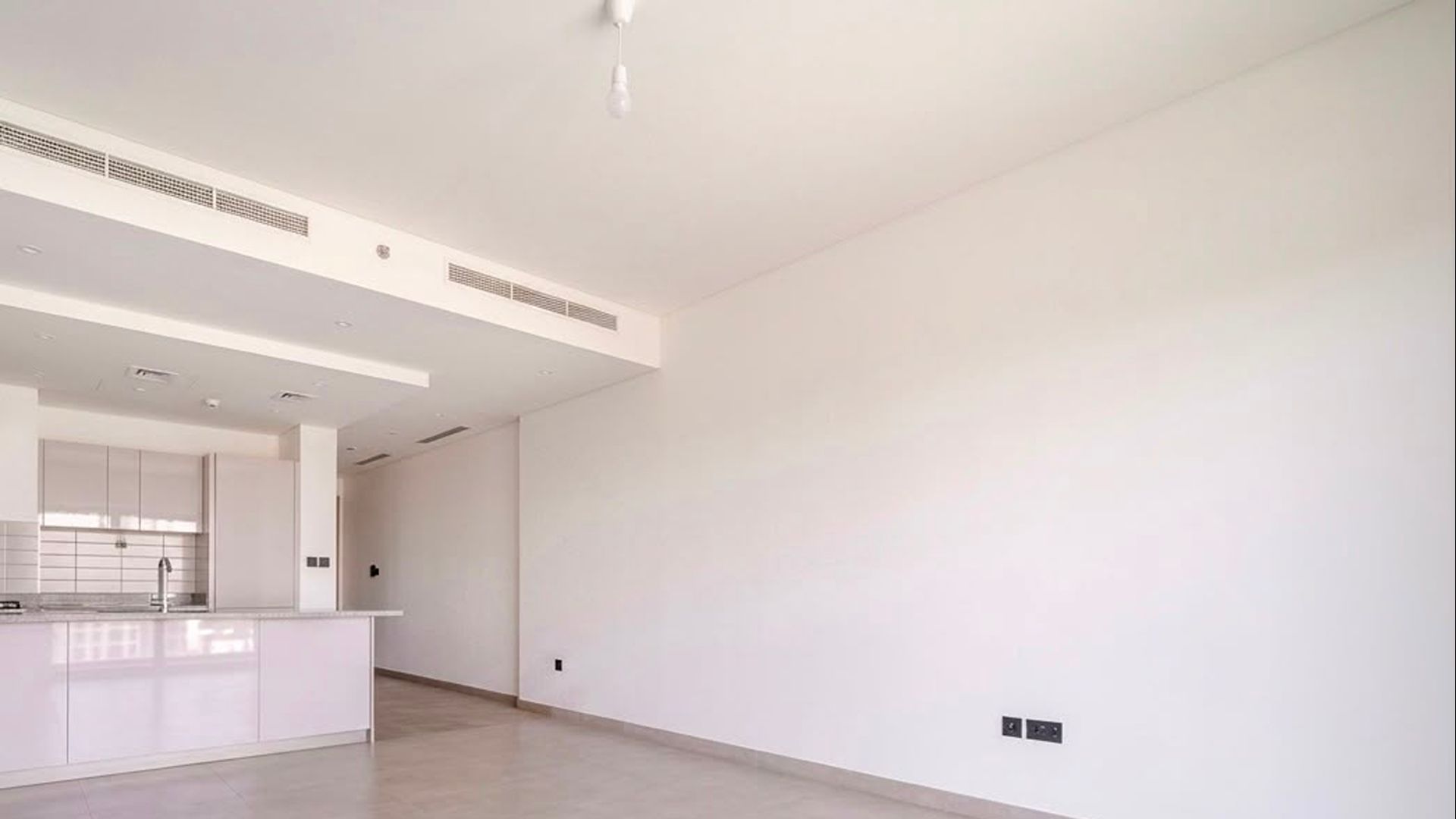 Furnished | Large Layout | Vacant Now 2