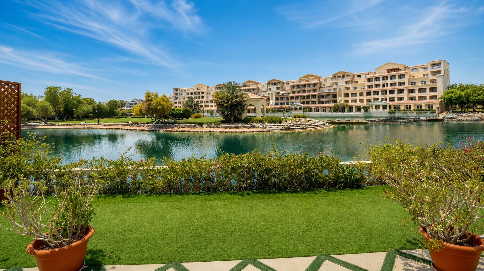 Spacious | 3BR | Lake View | Tenanted