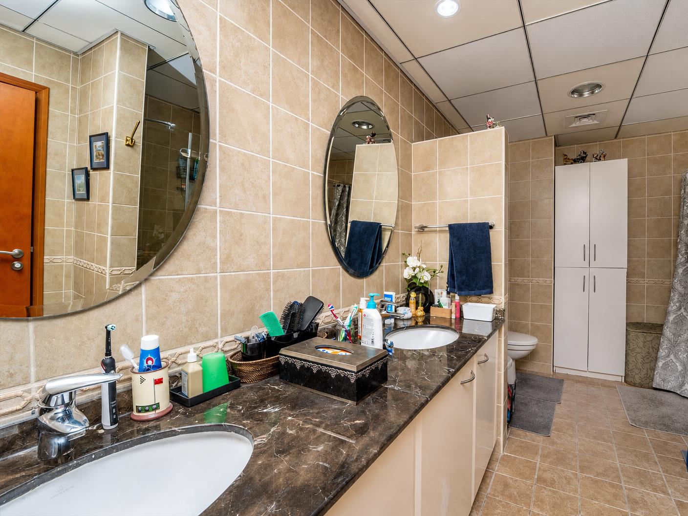 Spacious | 3BR | Lake View | Tenanted 2