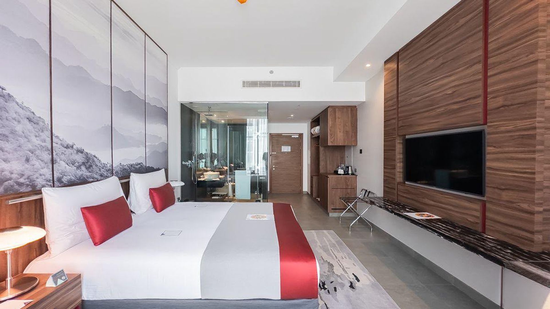 Fully Furnished | Prime Location | Vacant Now 3