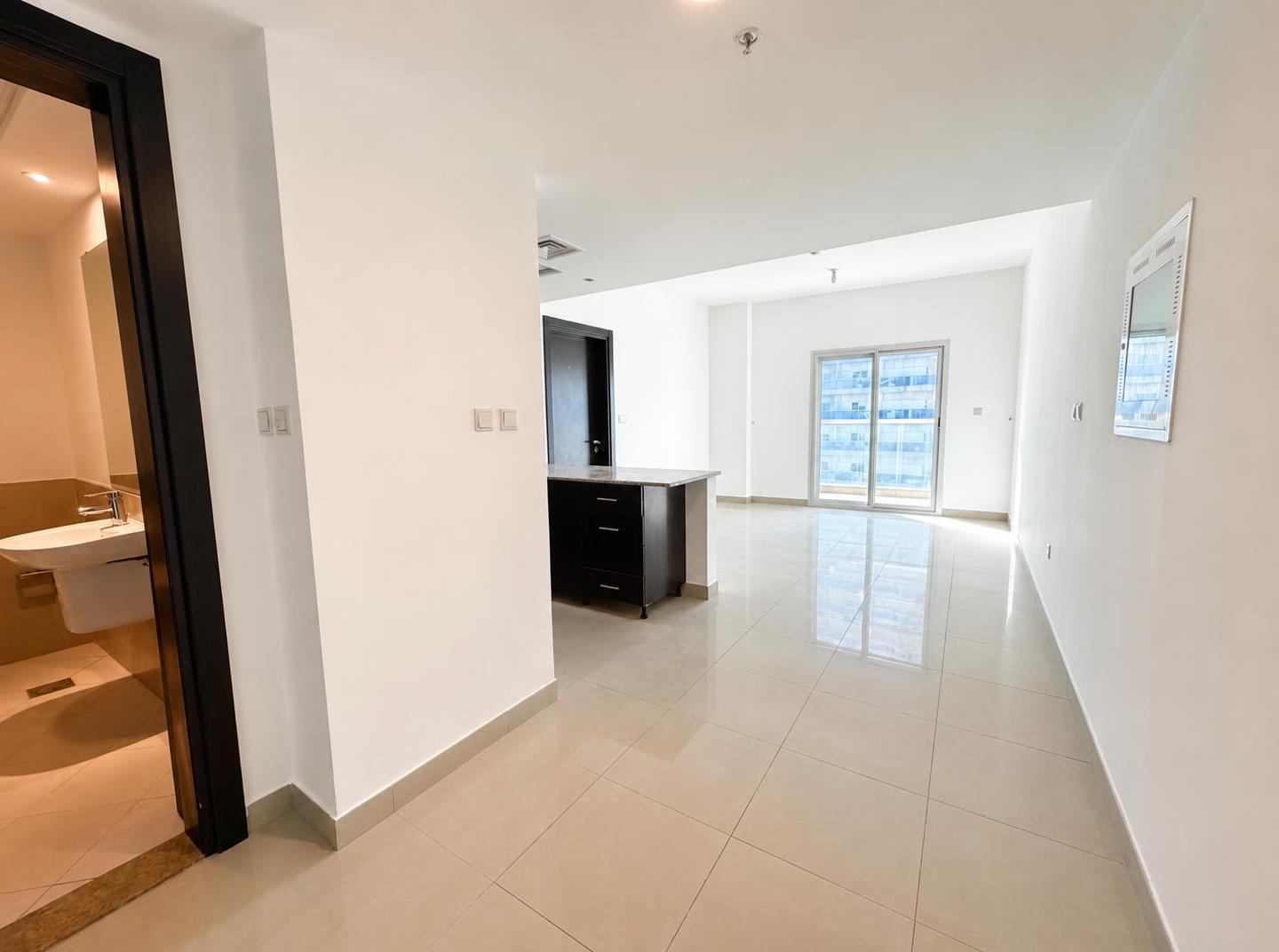 Prime Location | Spacious 1BHK | High Floor 2