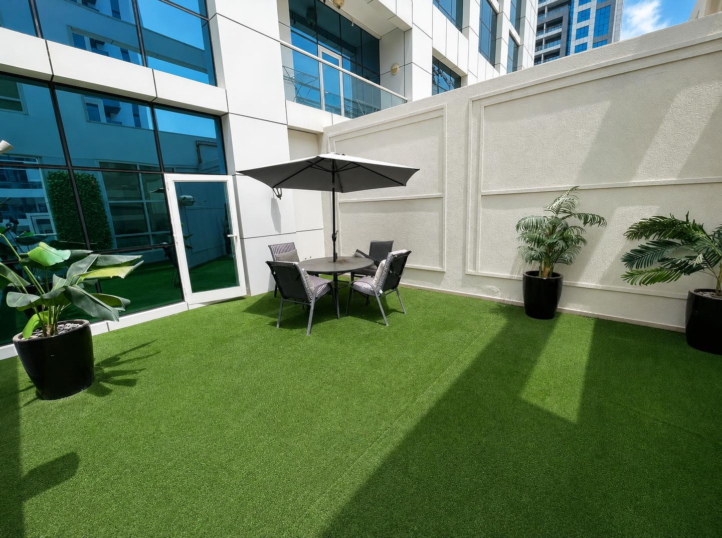 Vacant | Studio Apartment | Park Central 3