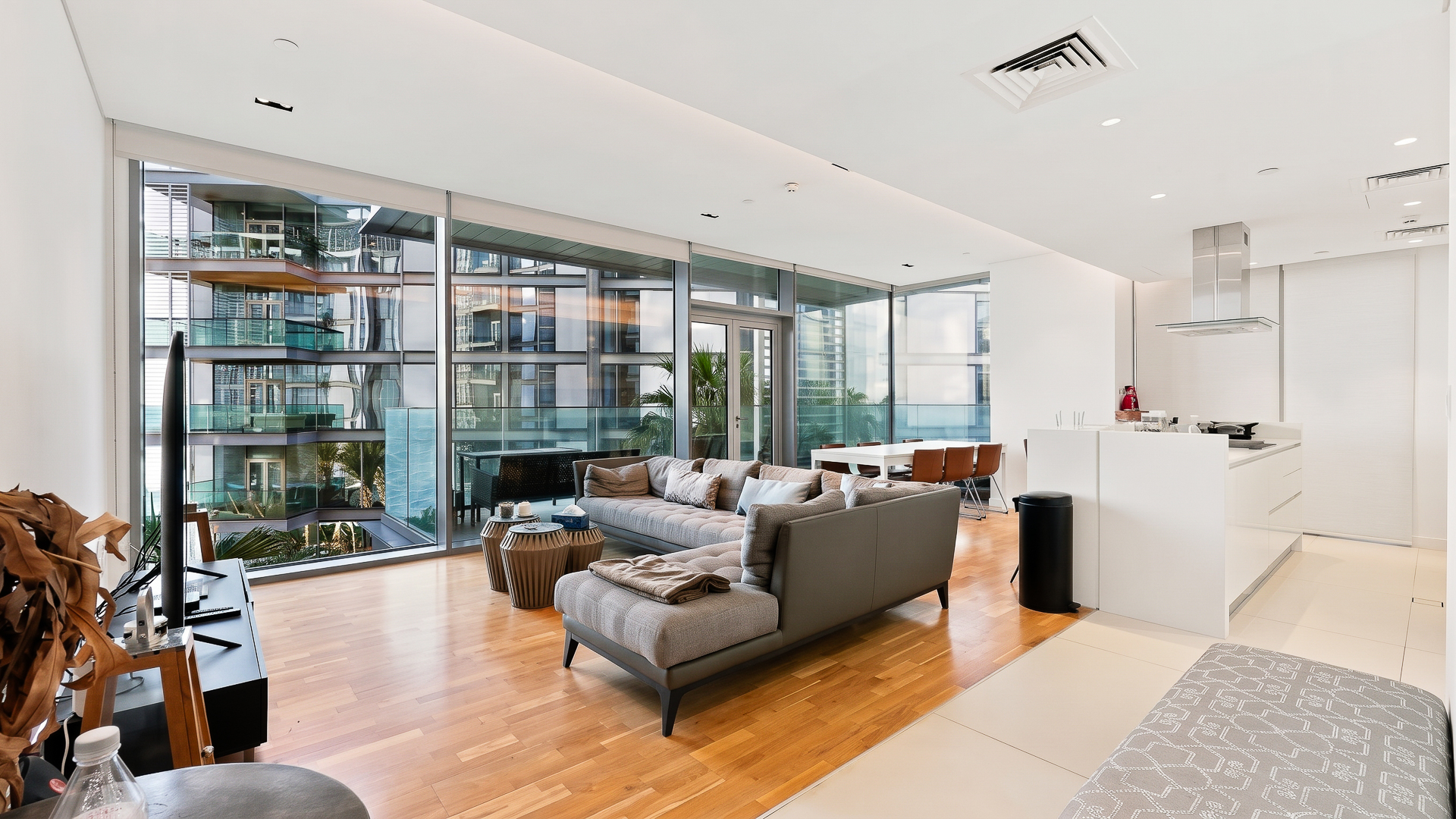 Furnished | Waterfront | High Floor 2