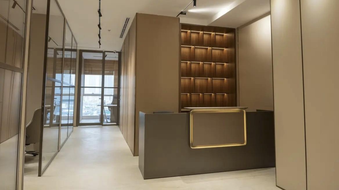 Fully Fitted and Furnished | Modern | Tenanted