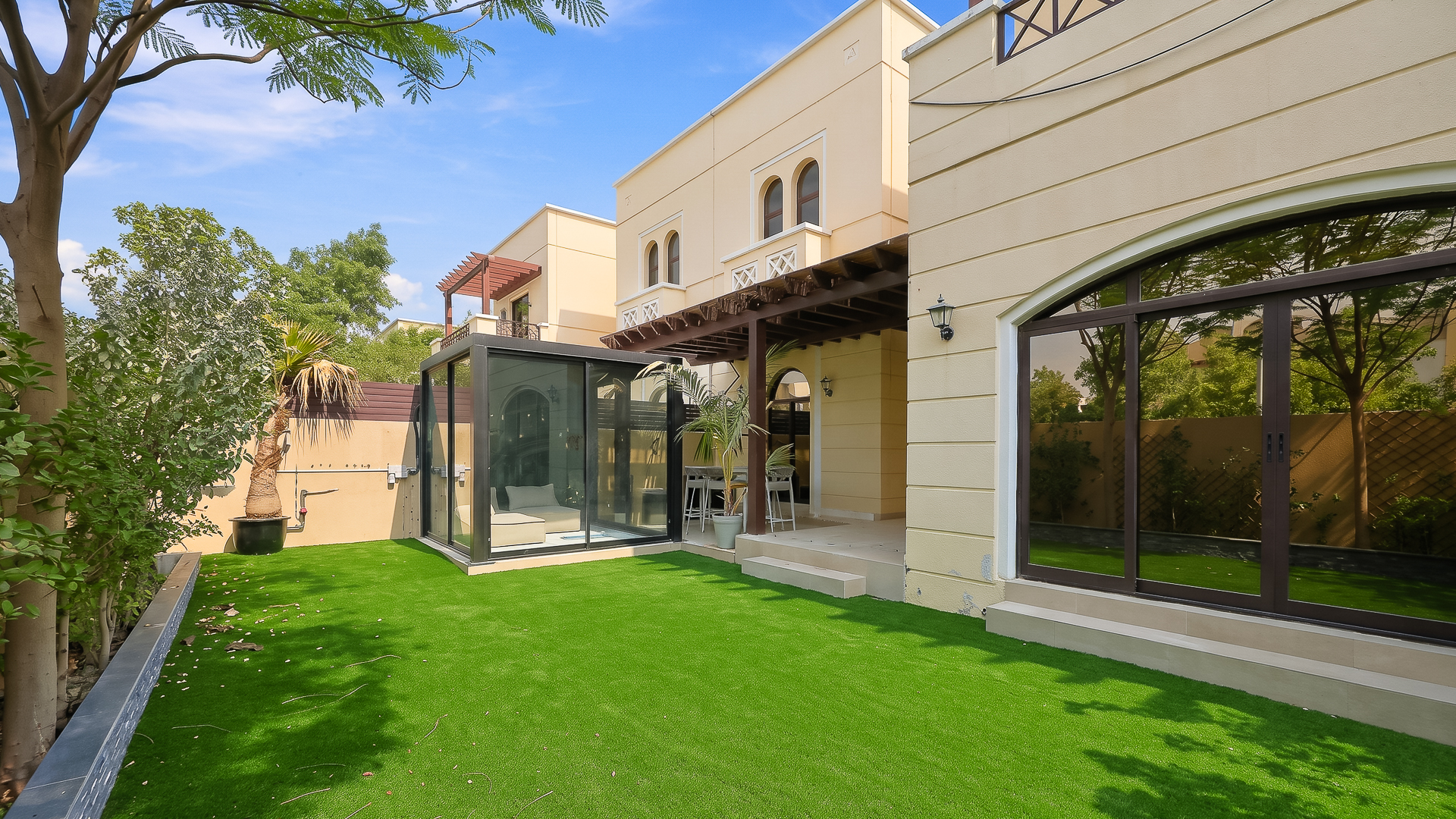 Upgraded | Vacant Now | 5 Bath | BEST OFFER 2