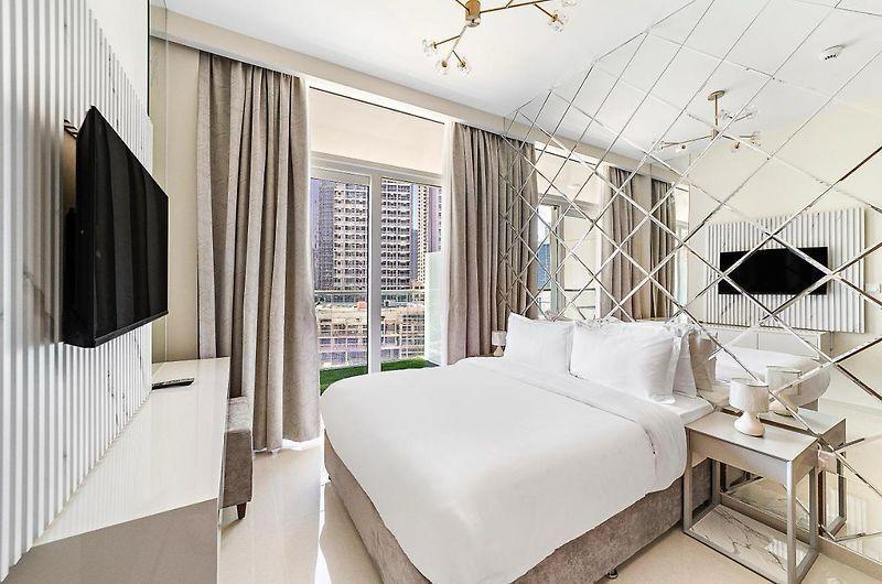 Fully Furnished | Pool View | High-end Unit 2