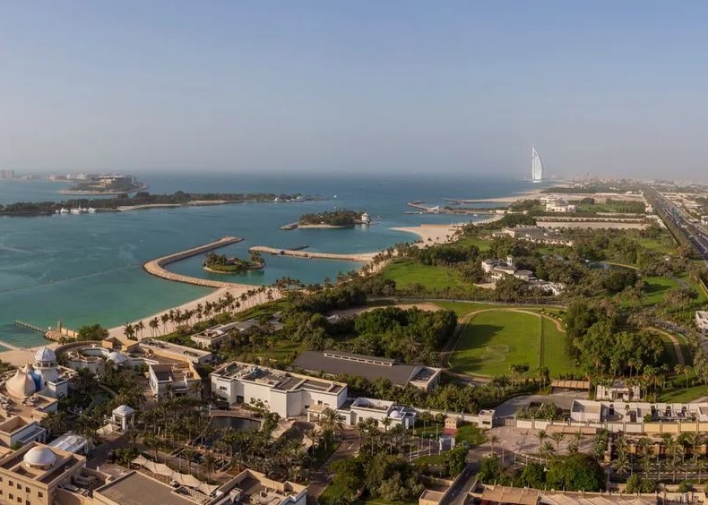 Exclusive Private Beach |Burj View | Best Layout 2