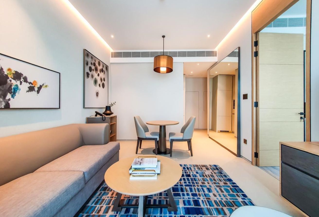 Exclusive | Marina View with Partial Sea View 3