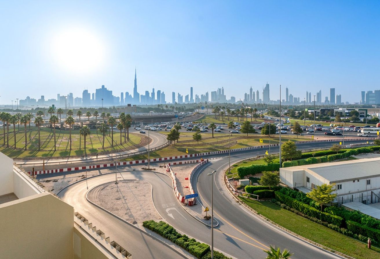 Fully Furnished | Burj Khalifa View | Vacant Now 2